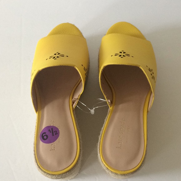 Kate Spade yellow perforated scallop platform - Picture 5 of 9